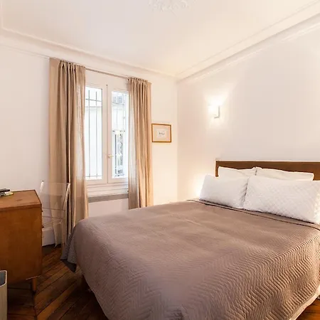 Halldis - Saint Martin Apartment Paris
